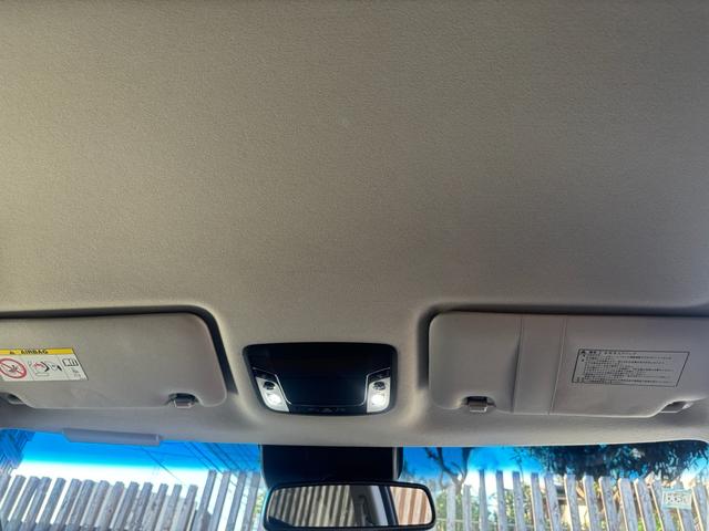 ヴェゼル ハイブリッドZ 禁煙 純正ナビ フルセグ バックカメラ ETC 衝突軽減 ハーフレザー シートヒーター LEDヘッド 純正17インチAW クルコン スマートキー 車検令和9年9月23日 Bluetoothオーディオ(43枚目)