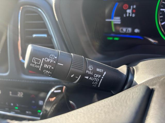 ヴェゼル ハイブリッドZ 禁煙 純正ナビ フルセグ バックカメラ ETC 衝突軽減 ハーフレザー シートヒーター LEDヘッド 純正17インチAW クルコン スマートキー 車検令和9年9月23日 Bluetoothオーディオ(46枚目)