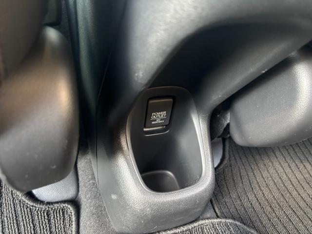 ヴェゼル ハイブリッドZ 禁煙 純正ナビ フルセグ バックカメラ ETC 衝突軽減 ハーフレザー シートヒーター LEDヘッド 純正17インチAW クルコン スマートキー 車検令和9年9月23日 Bluetoothオーディオ(62枚目)