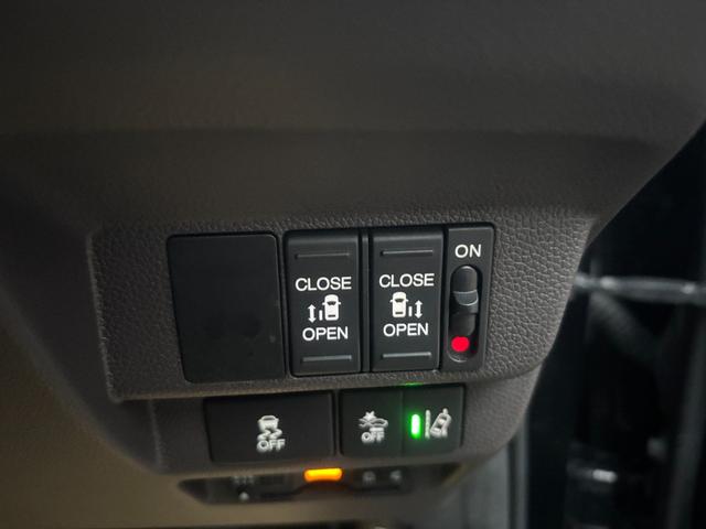 フリードハイブリッド 後期型 純正ナビ フルセグ バックカメラ 両側電動スライド ETC LEDヘッド 6人乗 衝突軽減ブレーキ レーダークルーズ 車検整備済 R9年11月 ブリヂストン2024年製タイヤ装着 禁煙(6枚目)