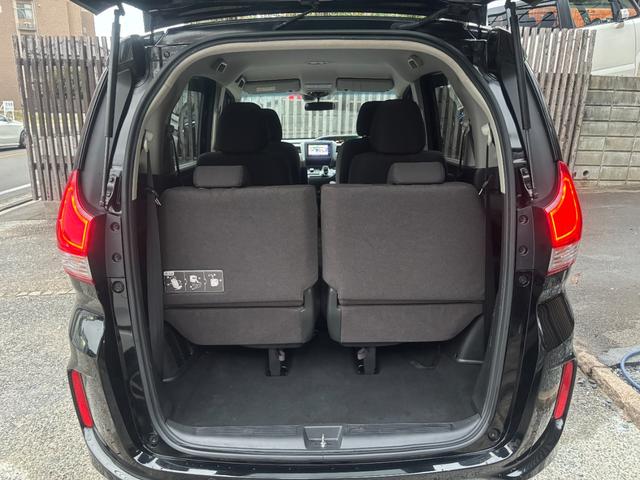 フリードハイブリッド 後期型 純正ナビ フルセグ バックカメラ 両側電動スライド ETC LEDヘッド 6人乗 衝突軽減ブレーキ レーダークルーズ 車検整備済 R9年11月 ブリヂストン2024年製タイヤ装着 禁煙(14枚目)