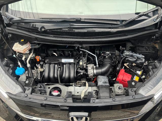 フリードハイブリッド 後期型 純正ナビ フルセグ バックカメラ 両側電動スライド ETC LEDヘッド 6人乗 衝突軽減ブレーキ レーダークルーズ 車検整備済 R9年11月 ブリヂストン2024年製タイヤ装着 禁煙(20枚目)