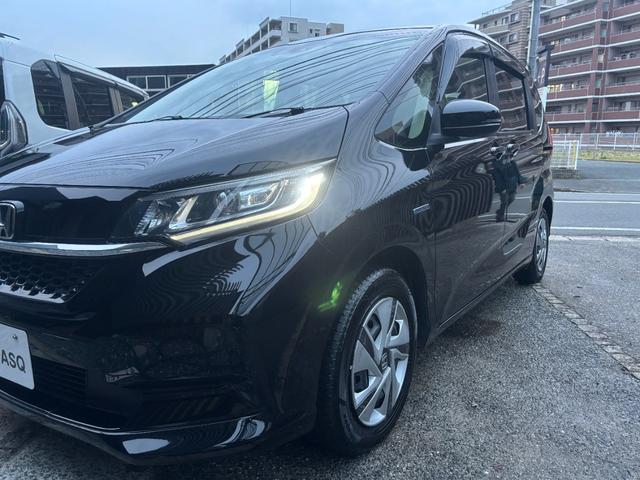 フリードハイブリッド 後期型 純正ナビ フルセグ バックカメラ 両側電動スライド ETC LEDヘッド 6人乗 衝突軽減ブレーキ レーダークルーズ 車検整備済 R9年11月 ブリヂストン2024年製タイヤ装着 禁煙(30枚目)