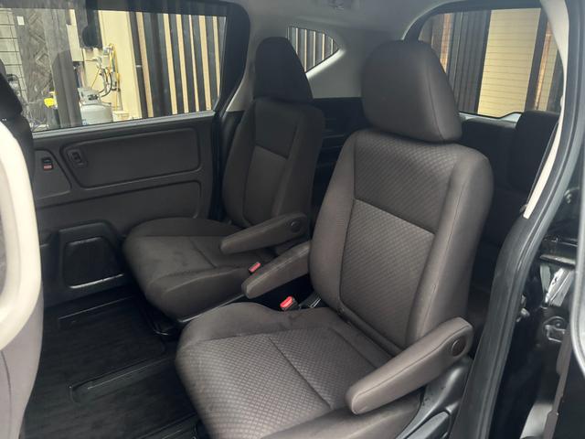 フリードハイブリッド 後期型 純正ナビ フルセグ バックカメラ 両側電動スライド ETC LEDヘッド 6人乗 衝突軽減ブレーキ レーダークルーズ 車検整備済 R9年11月 ブリヂストン2024年製タイヤ装着 禁煙(44枚目)