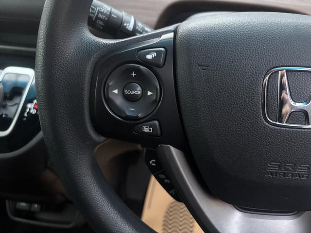 フリードハイブリッド 後期型 純正ナビ フルセグ バックカメラ 両側電動スライド ETC LEDヘッド 6人乗 衝突軽減ブレーキ レーダークルーズ 車検整備済 R9年11月 ブリヂストン2024年製タイヤ装着 禁煙(49枚目)