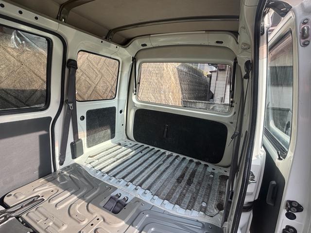 ハイゼットカーゴ スペシャル　ハイルーフ　走行１７８００ＫＭ　車検整備済　令和９年１１月　３年保証付帯対応車両（10枚目）