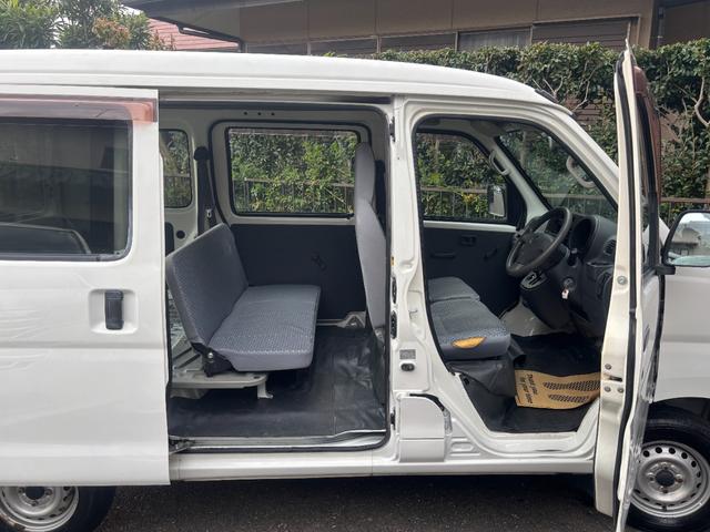 ハイゼットカーゴ スペシャル　ハイルーフ　走行１７８００ＫＭ　車検整備済　令和９年１１月　３年保証付帯対応車両（34枚目）