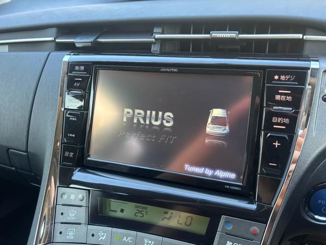 プリウス 　モデリスタエアロ　アルパイン８インチナビ　フルセグ　ＥＴＣ　車検Ｒ９年８月　ＬＥＤヘッド　純正１７インチＡＷ　革巻きステアリング　黒内装　ローダウン　Ｂｌｕｅｔｏｏｔｈオーディオ　スマートキー（3枚目）