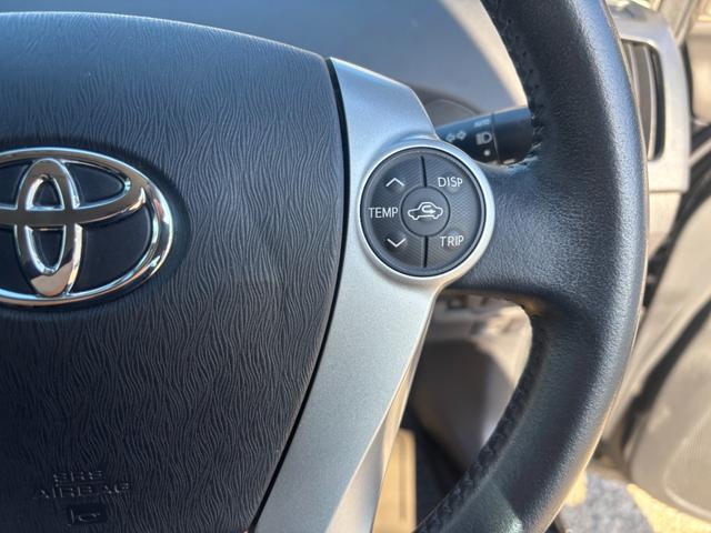 プリウス 　モデリスタエアロ　アルパイン８インチナビ　フルセグ　ＥＴＣ　車検Ｒ９年８月　ＬＥＤヘッド　純正１７インチＡＷ　革巻きステアリング　黒内装　ローダウン　Ｂｌｕｅｔｏｏｔｈオーディオ　スマートキー（46枚目）