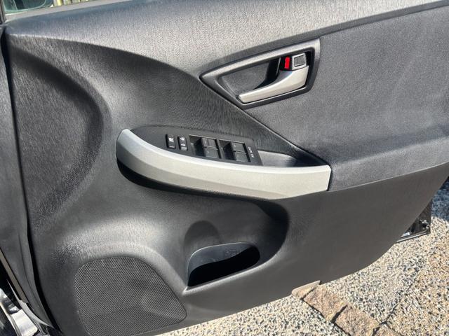 プリウス 　モデリスタエアロ　アルパイン８インチナビ　フルセグ　ＥＴＣ　車検Ｒ９年８月　ＬＥＤヘッド　純正１７インチＡＷ　革巻きステアリング　黒内装　ローダウン　Ｂｌｕｅｔｏｏｔｈオーディオ　スマートキー（61枚目）