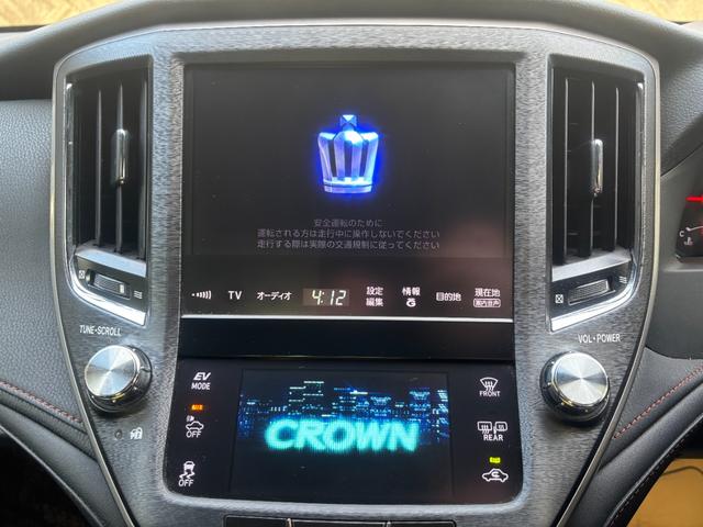 クラウンハイブリッド アスリートＳ　ＯＰ１８インチアルミ　全周囲カメラ　アドバンストパッケージ　メーカーナビ　フルセグ　衝突軽減　レーダークルーズ　インテリジェントクリアランスソナー　ＨＩＤ　シートヒーター　ＥＴＣ　禁煙　ブルートゥース（3枚目）