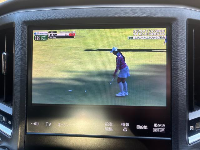 クラウンハイブリッド アスリートＳ　ＯＰ１８インチアルミ　全周囲カメラ　アドバンストパッケージ　メーカーナビ　フルセグ　衝突軽減　レーダークルーズ　インテリジェントクリアランスソナー　ＨＩＤ　シートヒーター　ＥＴＣ　禁煙　ブルートゥース（6枚目）