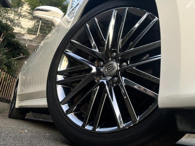 クラウンハイブリッド アスリートＳ　ＯＰ１８インチアルミ　全周囲カメラ　アドバンストパッケージ　メーカーナビ　フルセグ　衝突軽減　レーダークルーズ　インテリジェントクリアランスソナー　ＨＩＤ　シートヒーター　ＥＴＣ　禁煙　ブルートゥース（12枚目）