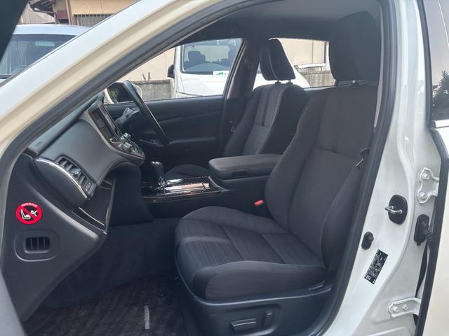 クラウンハイブリッド アスリートＳ　ＯＰ１８インチアルミ　全周囲カメラ　アドバンストパッケージ　メーカーナビ　フルセグ　衝突軽減　レーダークルーズ　インテリジェントクリアランスソナー　ＨＩＤ　シートヒーター　ＥＴＣ　禁煙　ブルートゥース（14枚目）