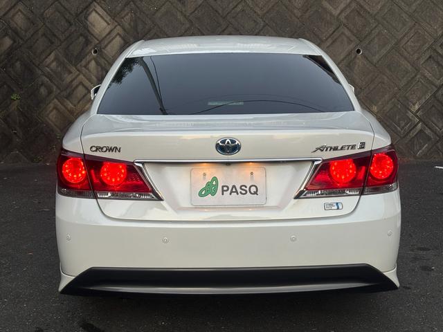 クラウンハイブリッド アスリートＳ　ＯＰ１８インチアルミ　全周囲カメラ　アドバンストパッケージ　メーカーナビ　フルセグ　衝突軽減　レーダークルーズ　インテリジェントクリアランスソナー　ＨＩＤ　シートヒーター　ＥＴＣ　禁煙　ブルートゥース（18枚目）