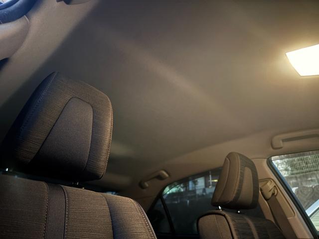 クラウンハイブリッド アスリートＳ　ＯＰ１８インチアルミ　全周囲カメラ　アドバンストパッケージ　メーカーナビ　フルセグ　衝突軽減　レーダークルーズ　インテリジェントクリアランスソナー　ＨＩＤ　シートヒーター　ＥＴＣ　禁煙　ブルートゥース（42枚目）