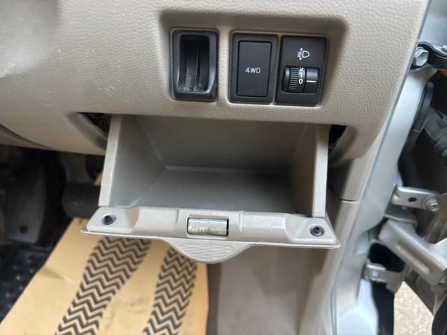 エブリイ ＰＡ　ハイルーフ　法人様ワンオーナー　ＥＴＣ　点検記録簿Ｈ２３年〜Ｒ７年有　車検令和９年６月１３日　４ＷＤ　タイミングチェーン　オートマ　禁煙（50枚目）