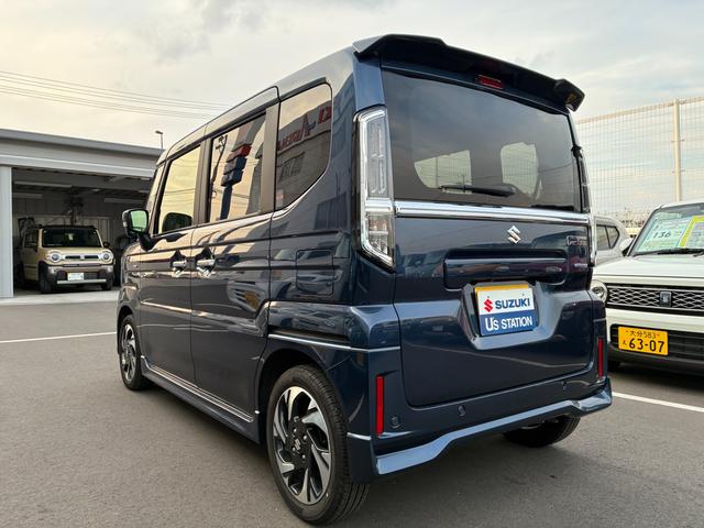 スペーシアカスタム カスタム　ＨＹＢＲＩＤ　ＸＳ　ナビ　全方位カメラ　両側ＰＳＤ　バックカメラ　オートライト　Ｂｌｕｅｔｏｏｔｈ　スライドドア　純正ナビ　プッシュスタート　シートヒーター　オートエアコン　スズキセーフティーサポート　アイドリングストップ　横滑り防止機能（7枚目）