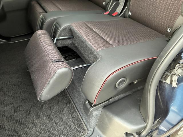 スペーシアカスタム カスタム　ＨＹＢＲＩＤ　ＸＳ　ナビ　全方位カメラ　両側ＰＳＤ　バックカメラ　オートライト　Ｂｌｕｅｔｏｏｔｈ　スライドドア　純正ナビ　プッシュスタート　シートヒーター　オートエアコン　スズキセーフティーサポート　アイドリングストップ　横滑り防止機能（49枚目）