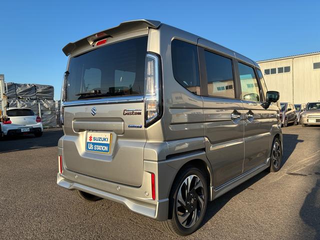 スペーシアカスタム カスタム　ＨＹＢＲＩＤ　ＸＳターボ　ナビ　全方位カメラ　オートライト　バックカメラ　Ｂｌｕｅｔｏｏｔｈ　スライドドア　純正ナビ　プッシュスタート　シートヒーター　オートエアコン　スズキセーフティーサポート　アイドリングストップ　横滑り防止機能（5枚目）