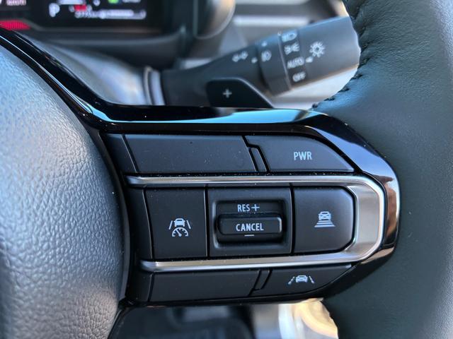 スペーシアカスタム カスタム　ＨＹＢＲＩＤ　ＸＳターボ　ナビ　全方位カメラ　オートライト　バックカメラ　Ｂｌｕｅｔｏｏｔｈ　スライドドア　純正ナビ　プッシュスタート　シートヒーター　オートエアコン　スズキセーフティーサポート　アイドリングストップ　横滑り防止機能（19枚目）