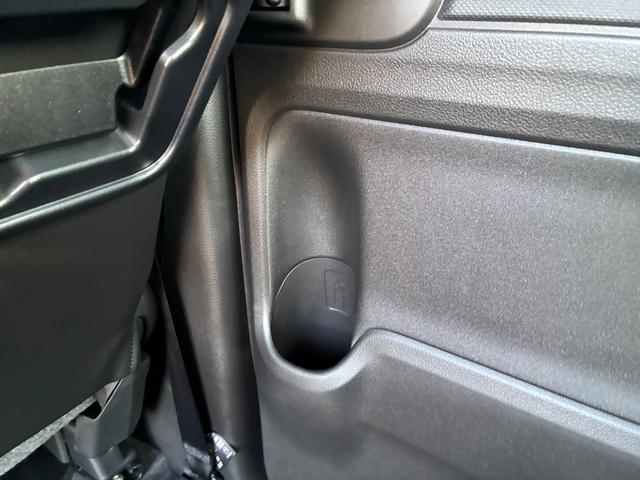 スペーシアカスタム カスタム　ＨＹＢＲＩＤ　ＸＳターボ　ナビ　全方位カメラ　オートライト　バックカメラ　Ｂｌｕｅｔｏｏｔｈ　スライドドア　純正ナビ　プッシュスタート　シートヒーター　オートエアコン　スズキセーフティーサポート　アイドリングストップ　横滑り防止機能（43枚目）