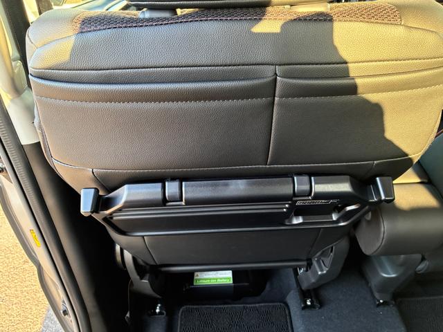 スペーシアカスタム カスタム　ＨＹＢＲＩＤ　ＸＳターボ　ナビ　全方位カメラ　オートライト　バックカメラ　Ｂｌｕｅｔｏｏｔｈ　スライドドア　純正ナビ　プッシュスタート　シートヒーター　オートエアコン　スズキセーフティーサポート　アイドリングストップ　横滑り防止機能（46枚目）