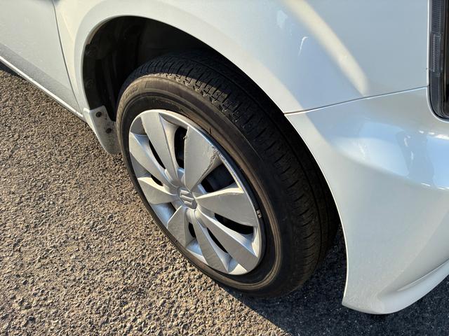 ワゴンＲ ＦＡ　２型　５速マニュアル車　横滑り防止装置　オートライト　オートライト　　横滑り防止機能　衝突安全ボディ　盗難防止システム　ＣＤステレオ（10枚目）