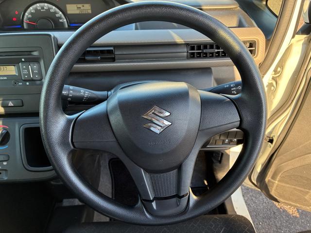 ワゴンＲ ＦＡ　２型　５速マニュアル車　横滑り防止装置　オートライト　オートライト　　横滑り防止機能　衝突安全ボディ　盗難防止システム　ＣＤステレオ（15枚目）