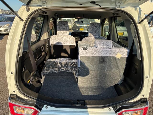 ワゴンＲ ＦＡ　２型　５速マニュアル車　横滑り防止装置　オートライト　オートライト　　横滑り防止機能　衝突安全ボディ　盗難防止システム　ＣＤステレオ（35枚目）