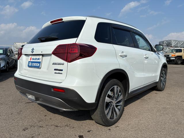 エスクード １．５　３型　衝突被害軽減Ｂ　ナビ　ＥＴＣ　バックカメラ　ドライブレコーダー　バックカメラ　オートライト　Ｂｌｕｅｔｏｏｔｈ　純正ナビ　プッシュスタート　シートヒーター　オートエアコン　ＥＴＣ　スズキセーフティーサポート　アイドリングストップ　横滑り防止機能（5枚目）