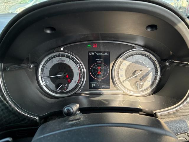 エスクード １．５　３型　衝突被害軽減Ｂ　ナビ　ＥＴＣ　バックカメラ　ドライブレコーダー　バックカメラ　オートライト　Ｂｌｕｅｔｏｏｔｈ　純正ナビ　プッシュスタート　シートヒーター　オートエアコン　ＥＴＣ　スズキセーフティーサポート　アイドリングストップ　横滑り防止機能（19枚目）