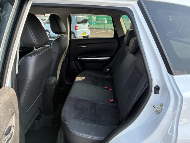 エスクード １．５　３型　衝突被害軽減Ｂ　ナビ　ＥＴＣ　バックカメラ　ドライブレコーダー　バックカメラ　オートライト　Ｂｌｕｅｔｏｏｔｈ　純正ナビ　プッシュスタート　シートヒーター　オートエアコン　ＥＴＣ　スズキセーフティーサポート　アイドリングストップ　横滑り防止機能（37枚目）