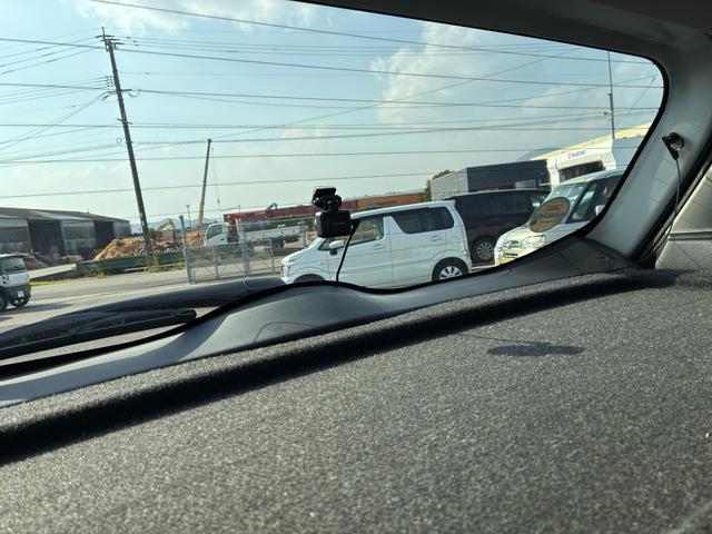 エスクード １．５　３型　衝突被害軽減Ｂ　ナビ　ＥＴＣ　バックカメラ　ドライブレコーダー　バックカメラ　オートライト　Ｂｌｕｅｔｏｏｔｈ　純正ナビ　プッシュスタート　シートヒーター　オートエアコン　ＥＴＣ　スズキセーフティーサポート　アイドリングストップ　横滑り防止機能（46枚目）