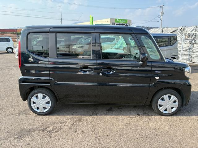 スペーシア ＨＹＢＲＩＤ　Ｇ　両側スライドドア　前後衝突被害軽減ブレーキ　オートライト　スライドドア　プッシュスタート　オートエアコン　スズキセーフティーサポート　アイドリングストップ　横滑り防止機能　衝突安全ボディ　盗難防止システム（4枚目）