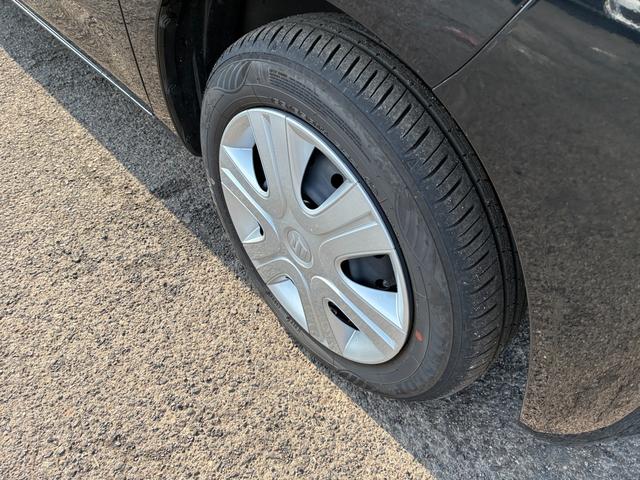 スペーシア ＨＹＢＲＩＤ　Ｇ　両側スライドドア　前後衝突被害軽減ブレーキ　オートライト　スライドドア　プッシュスタート　オートエアコン　スズキセーフティーサポート　アイドリングストップ　横滑り防止機能　衝突安全ボディ　盗難防止システム（11枚目）