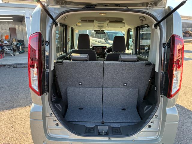 スペーシア ＨＹＢＲＩＤ　Ｘ　ナビ　全方位カメラ　両側パワースライド　オートライト　Ｂｌｕｅｔｏｏｔｈ　スライドドア　純正ナビ　プッシュスタート　シートヒーター　オートエアコン　スズキセーフティーサポート　アイドリングストップ　衝突被害軽減システム　衝突安全ボディ（44枚目）