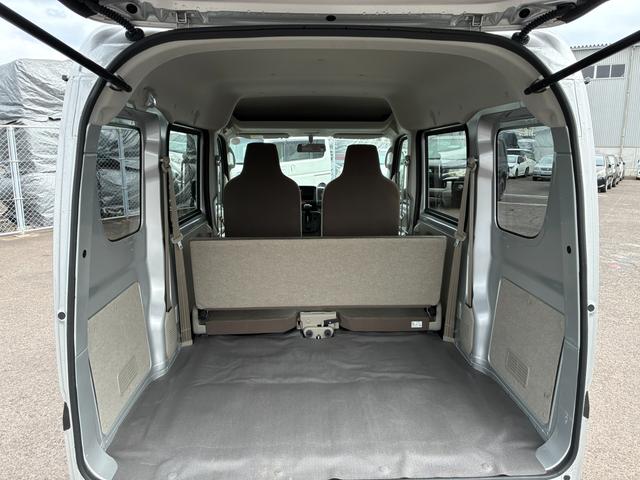 エブリイ ＰＡ　６型　アイドリングストップ　後方障害物センサー　オートライト　スライドドア　アイドリングストップ　横滑り防止機能　衝突安全ボディ　後方障害物センサー（36枚目）