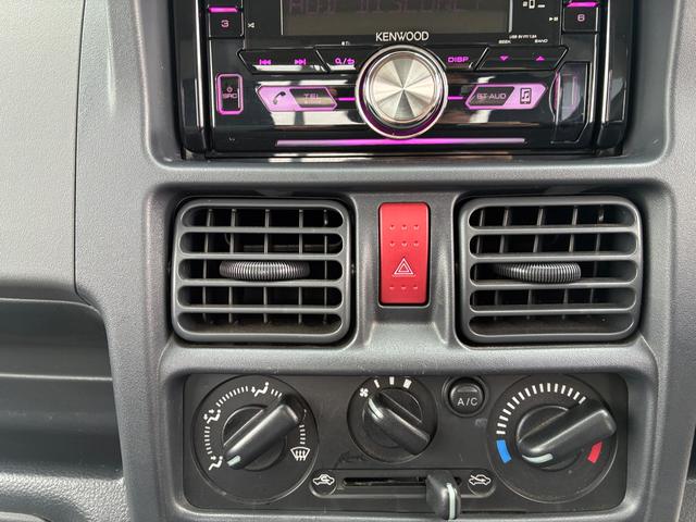 キャリイトラック KCスペシャル 4型 衝突被害軽減ブレーキ キーレス 4WD 4WD 衝突被害軽減システム 横滑り防止機能 スズキセーフティーサポート 衝突安全ボディ キーレスエントリー CDステレオ Bluetooth(21枚目)