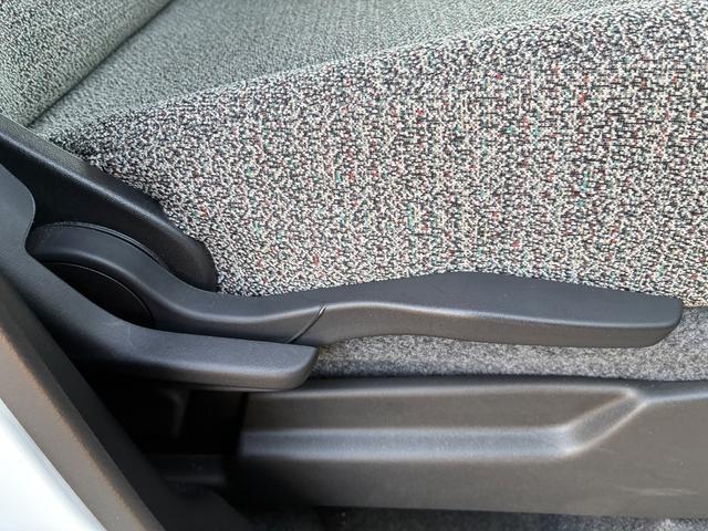 スペーシア HYBRID X ACC 前後衝突被害軽減B アイドリングS オートライト スライドドア プッシュスタート シートヒーター オートエアコン スズキセーフティーサポート アイドリングストップ 横滑り防止機能 衝突安全ボディ アダプティブクルーズコントロール(30枚目)