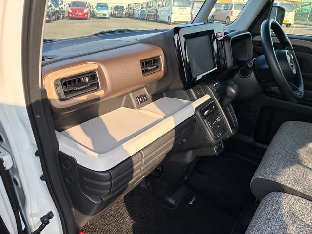 スペーシア HYBRID X ACC 前後衝突被害軽減B アイドリングS オートライト スライドドア プッシュスタート シートヒーター オートエアコン スズキセーフティーサポート アイドリングストップ 横滑り防止機能 衝突安全ボディ アダプティブクルーズコントロール(32枚目)