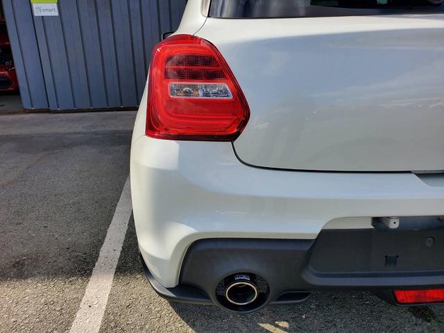 スイフトスポーツ ベースグレード　セーフティＰＫＧ　ＢＢＳ１７ＡＷ　ＣＵＳＣＯ車高調　ＨＫＳマフラー　ＨＫＳフラッシュエディター　ＨＫＳブローオフ　ＨＫＳエアクリーナー　社外ブースト計　ナビＴＶ　ＥＴＣ　ＬＥＤライト　シートヒーター（33枚目）