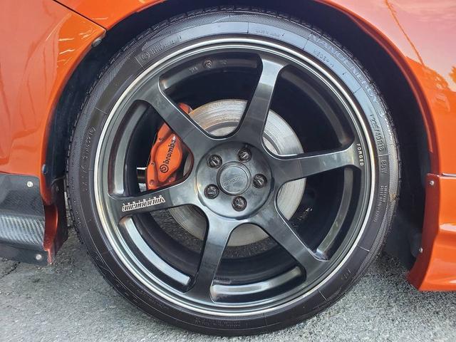 ８６ ＧＴリミテッド　ブレンボキャリパー　ＶＯＬＫ１８ＡＷ　ＴＥＩＮ車高調　パワークラフトマフラー　社外エキマニ　社外フェンダー　ＢＲＩＤＥシート　エアロ　ＴＲＤフィン　社外ライト　ステアリング　タワーバー　社外メーター盤（38枚目）