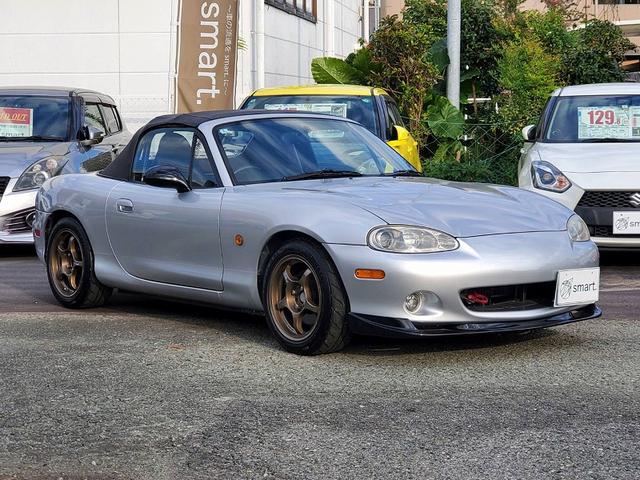 ロードスター ＲＳ　クスコＬＳＤ　ロールバー　ＢＬＩＴＺ車高調　Ｓｗｉｆｔスプリング　ＴＲＵＳＴオイルクーラー　社外１５ＡＷ　マツダスピードマフラー　社外エアクリーナー　フロントスポイラー　ディスプレイオーディオ（4枚目）