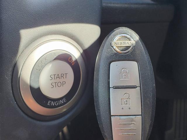 フェアレディＺ バージョンＳＴ　ＢＢＳ１９インチＡＷ　ＨＫＳマフラー　リアディフューザー　純正ナビ　ＢＯＳＥ　バックモニター　Ｂｌｕｅｔｏｏｔｈオーディオ　ハーフレザーシート　シートヒーター　ＥＴＣ　スマートキー　ＨＩＤ（20枚目）