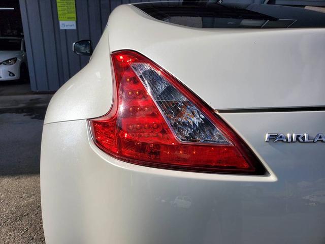 フェアレディＺ バージョンＳＴ　ＢＢＳ１９インチＡＷ　ＨＫＳマフラー　リアディフューザー　純正ナビ　ＢＯＳＥ　バックモニター　Ｂｌｕｅｔｏｏｔｈオーディオ　ハーフレザーシート　シートヒーター　ＥＴＣ　スマートキー　ＨＩＤ（24枚目）