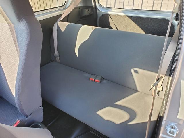 ミラ TX 5速マニュアル 社外13インチアルミホイール キーレスキー 前席パワーウィンドゥ シガーソケット ヘッドライトレベライザー フロアマット サイドバイザー(15枚目)