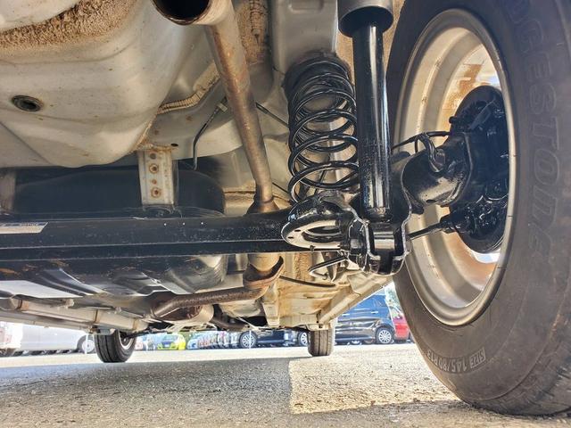 ミラ TX 5速マニュアル 社外13インチアルミホイール キーレスキー 前席パワーウィンドゥ シガーソケット ヘッドライトレベライザー フロアマット サイドバイザー(32枚目)