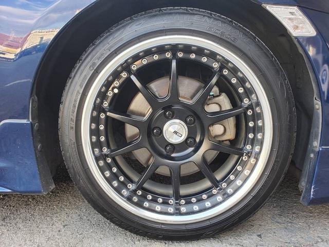 ８６ ＧＴ　エアロ　ブリッツ車高調　グレッディ４本出しマフラー　ＳＳＲ１７ＡＷ　トランクスポイラー　ＬＥＤテールランプ　タワーバー　社外シフトノブ　ＨＩＤライト　フォグ　スマートキー　プッシュスタート（23枚目）