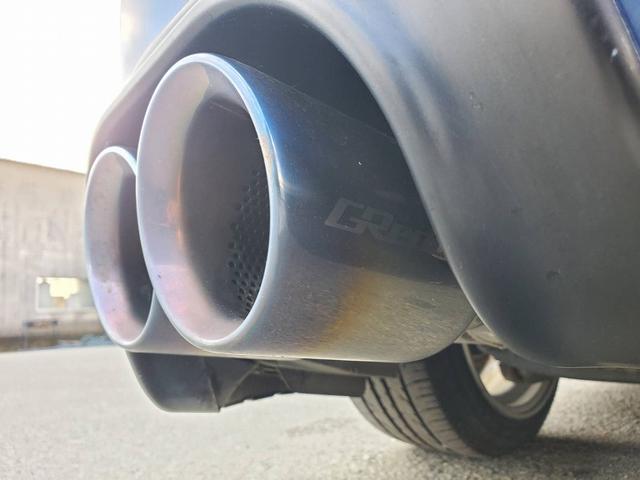 ８６ ＧＴ　エアロ　ブリッツ車高調　グレッディ４本出しマフラー　ＳＳＲ１７ＡＷ　トランクスポイラー　ＬＥＤテールランプ　タワーバー　社外シフトノブ　ＨＩＤライト　フォグ　スマートキー　プッシュスタート（28枚目）